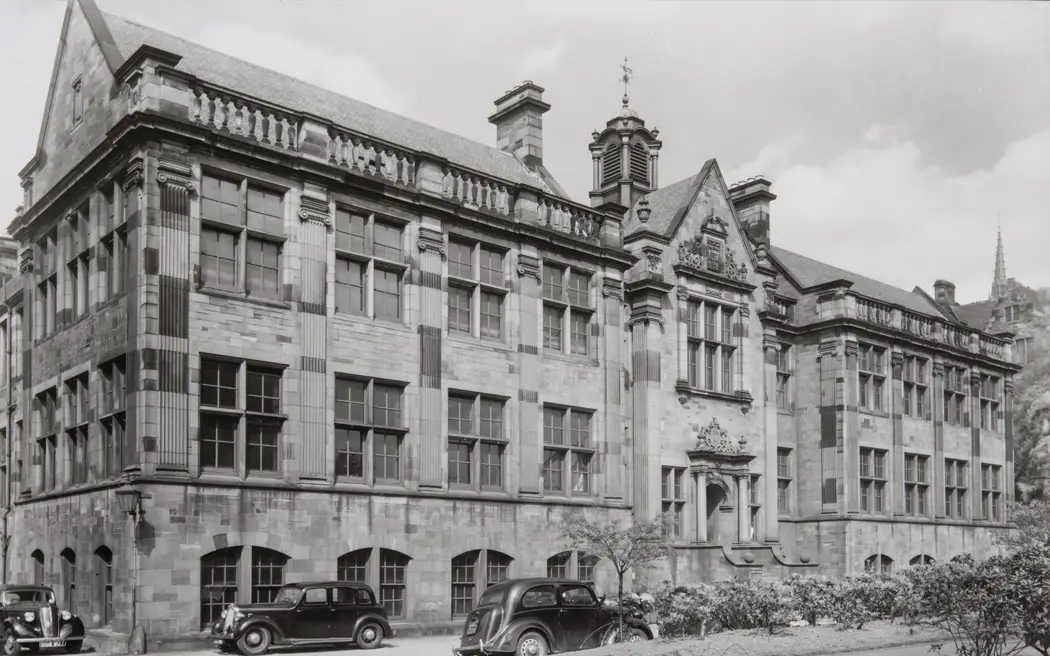 Natural Philosophy Building (Kelvin Building)