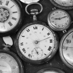 Synchronising the Senses clocks